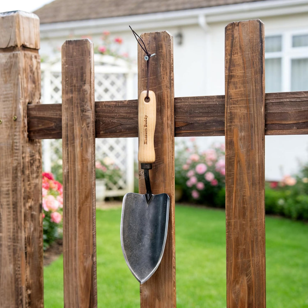 Garden Hand Trowel, Stainless Steel Planting Shovel with Wooden Handle